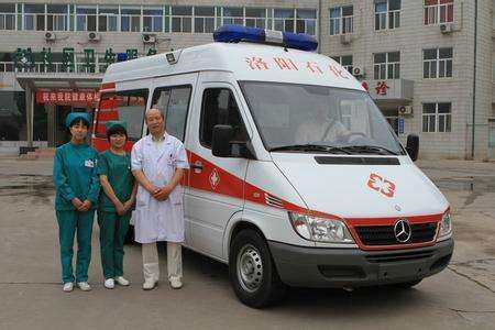 車禍期間，救護車及時出現(xiàn)能救人于危難